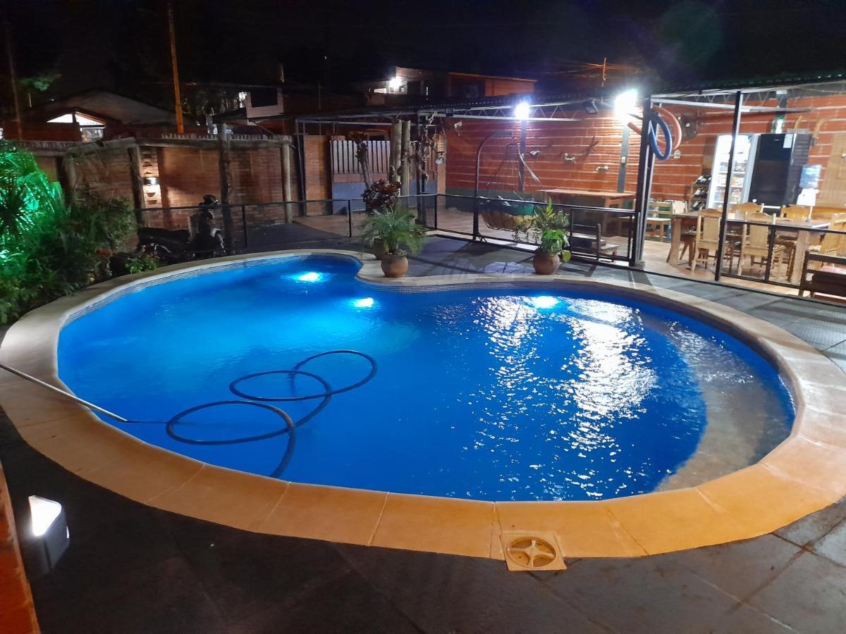 Sentirse En Casa Villa Puerto Iguazu Exterior photo